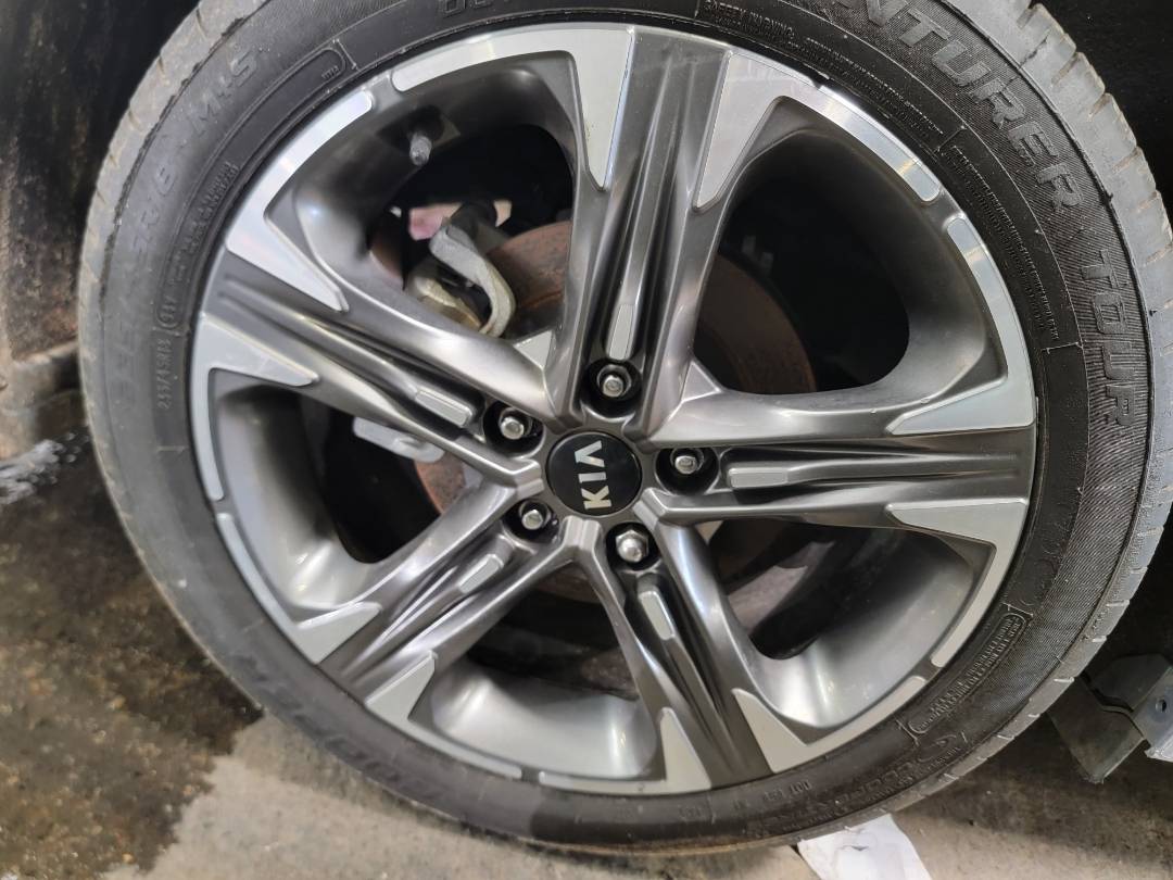 2021 KIA K5 — 96953 Miles — Lot G013011 - Marhaba Auctions Used Cars - Image 4