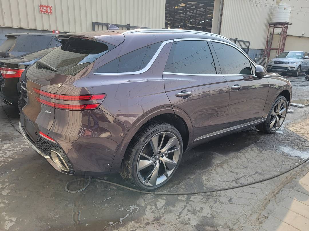 2021 GENESIS GV70 — 26297 KM — Lot 025314 — Main - Marhaba Auctions Used Cars - Image 4