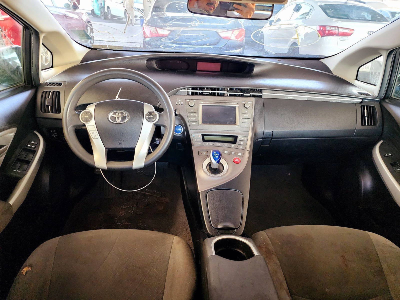2013 TOYOTA PRIUS — 184011 Miles — Lot 1D5664051 — Souq - Marhaba Auctions Used Cars - Image 7
