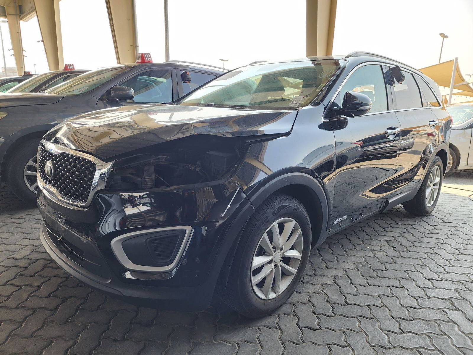 2018 KIA SORENTO — 143008 Miles — Lot JG416960 — Souq - Marhaba Auctions Used Cars - Image 3
