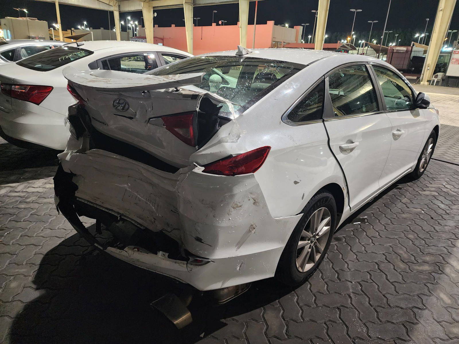 2016 HYUNDAI SONATA — 155562 Miles — Lot 4515105025 - Marhaba Auctions Used Cars - Image 3