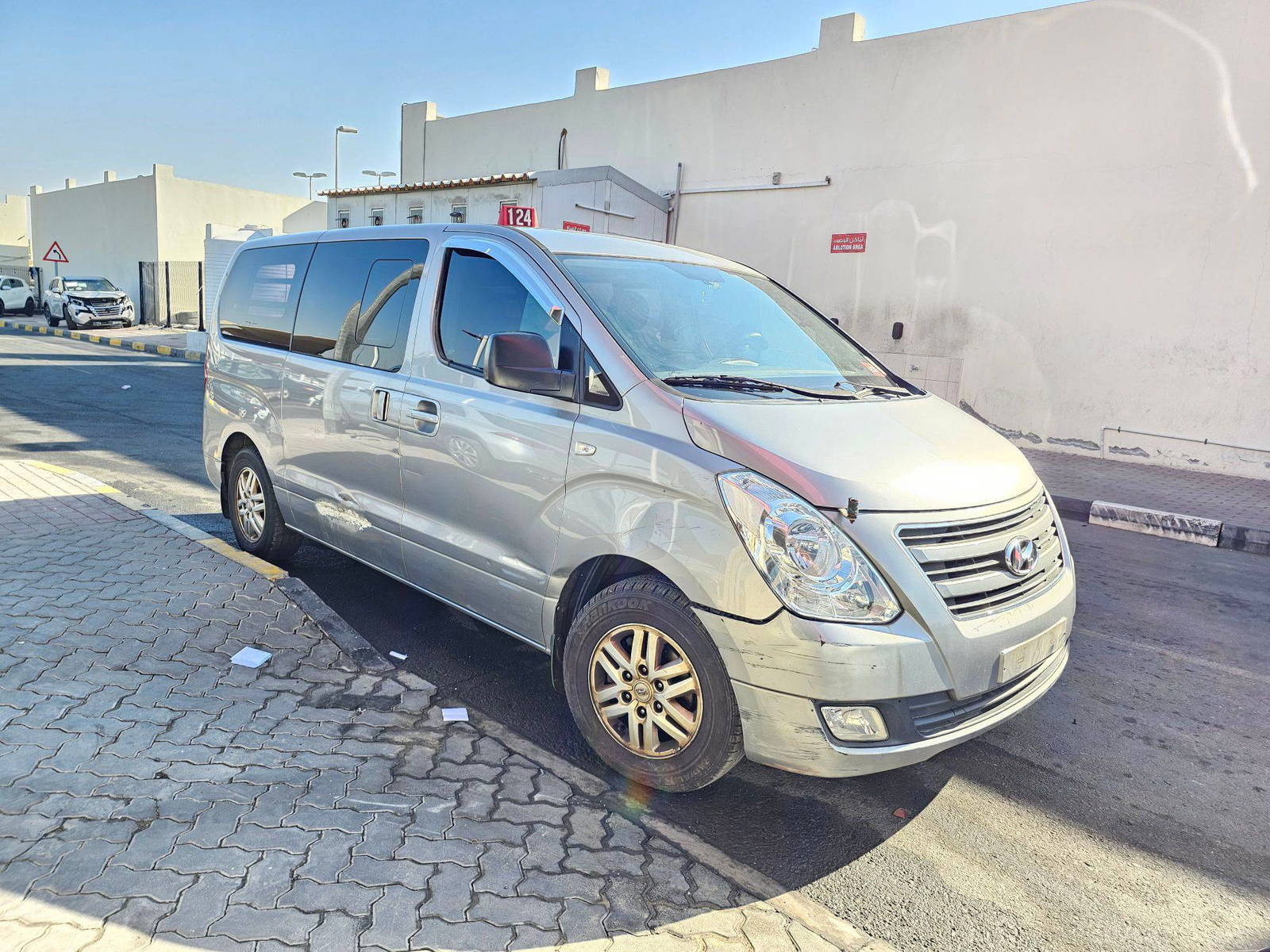 HYUNDAI GRAND STAREX 2016 - Marhaba Auction Used Cars - Image 5