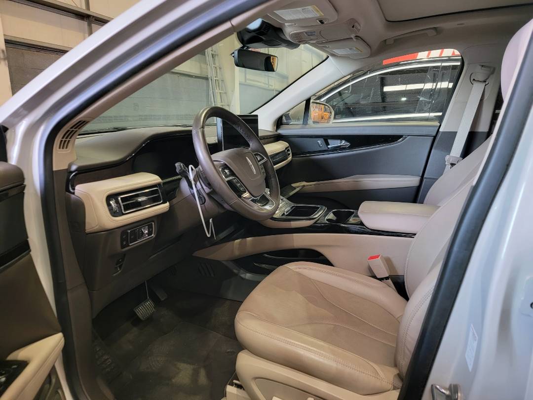 2023 LINCOLN NAUTILUS — 9933 Miles — Lot 5PBL16254 — Main - Marhaba Auctions Used Cars - Image 6