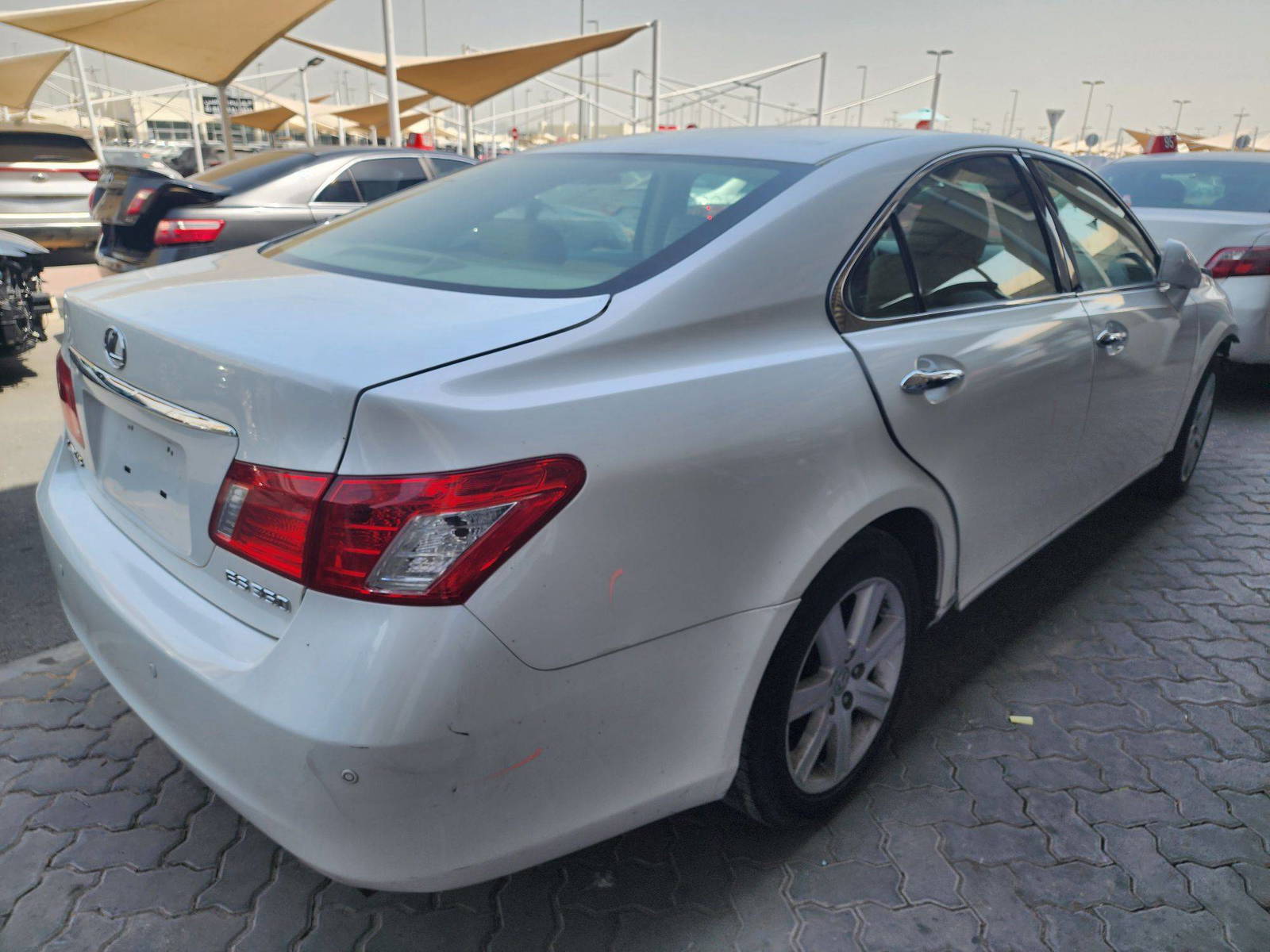 2008 LEXUS ES 350 — 178296 Miles — Lot 44162034 - Marhaba Auctions Used Cars - Image 4