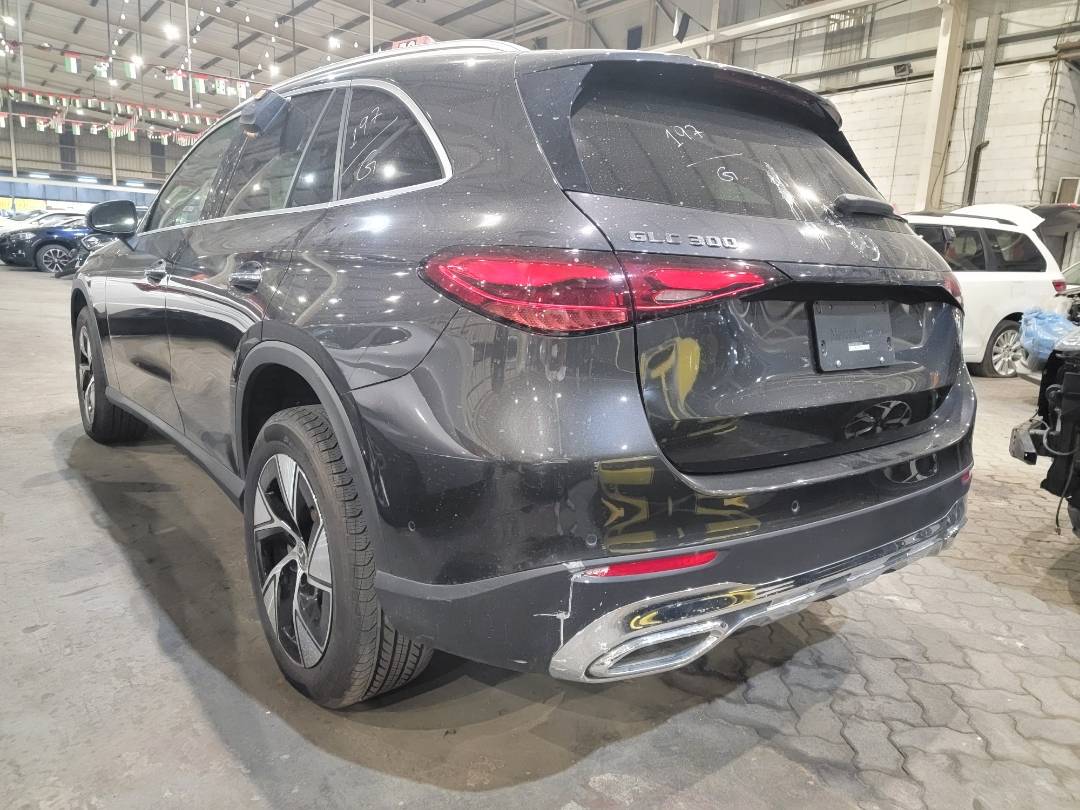 2024 MERCEDES BENZ GLC-300 — 3266 Miles — Lot B8RF064060 — Main - Marhaba Auctions Used Cars - Image 3