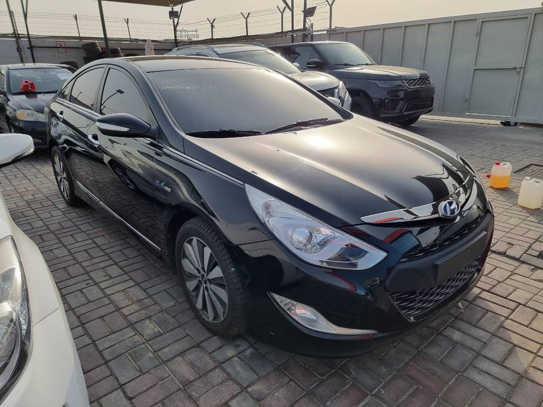 HYUNDAI SONATA 2012 - Marhaba Auction Used Cars - Image 3