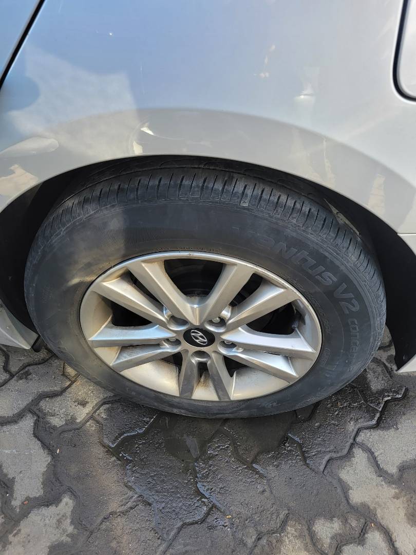 2015 HYUNDAI SONATA — 137293 KM — Lot 020134 — Main - Marhaba Auctions Used Cars - Image 9