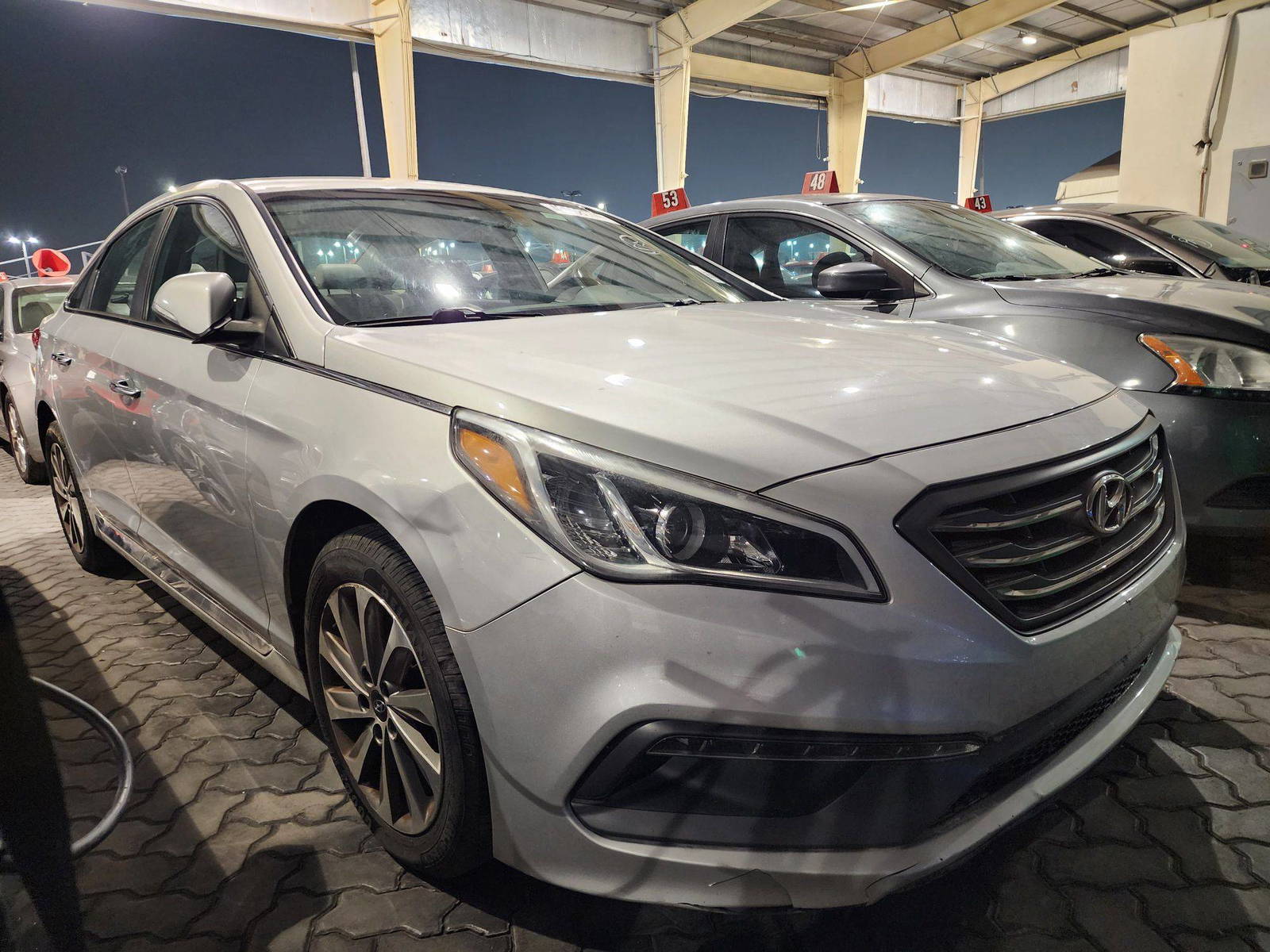 2015 HYUNDAI SONATA — 232029 Miles — Lot 43568174 — Souq - Marhaba Auctions Used Cars - Image 4