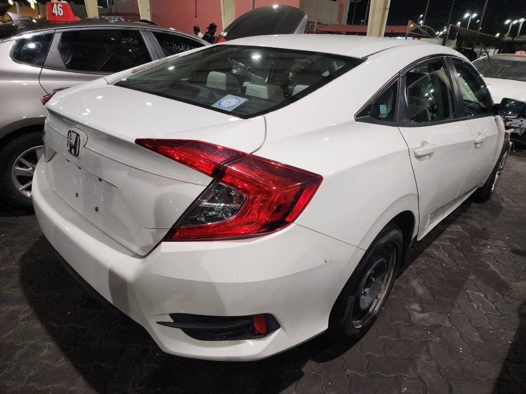2016 HONDA CIVIC — 191404 Miles — Lot 74537263 - Marhaba Auctions Used Cars - Image 8