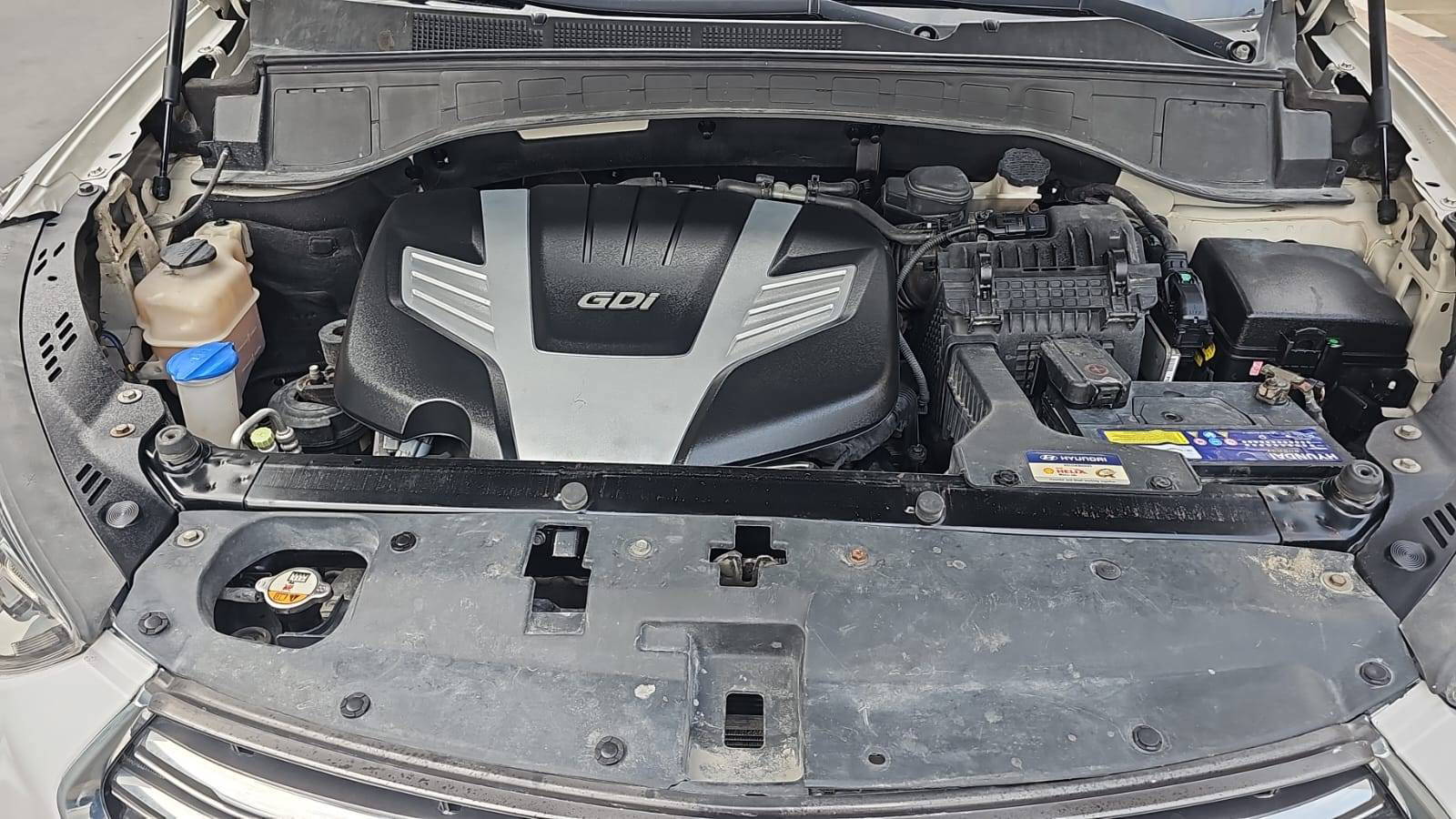 HYUNDAI SANTA FE 2018 - Marhaba Auction Used Cars - Image 3