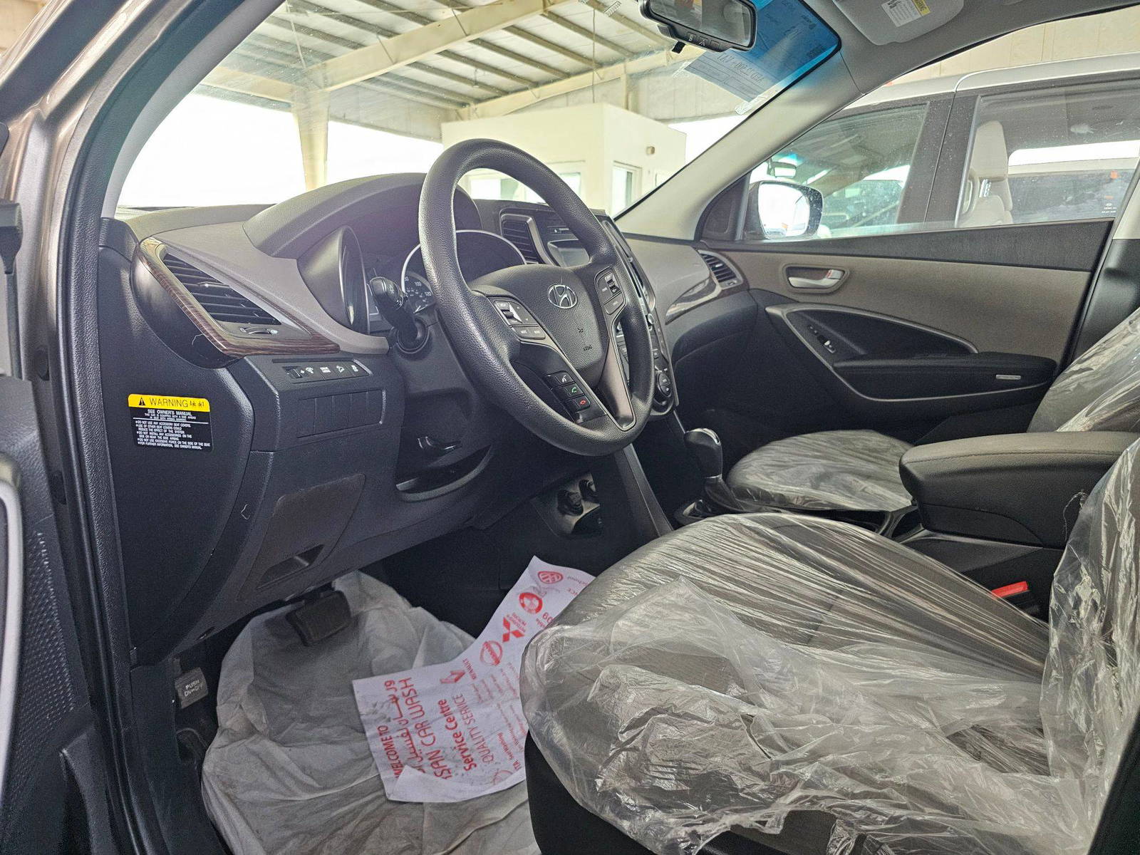 2018 HYUNDAI SANTA FE — 133245 Miles — Lot 2JH058090 — Souq - Marhaba Auctions Used Cars - Image 8