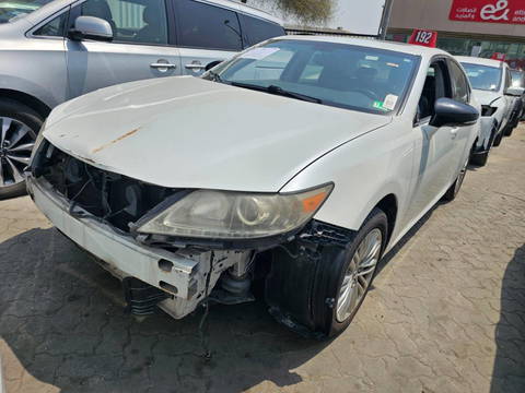 2013 LEXUS ES 350 at Marhaba Auctions