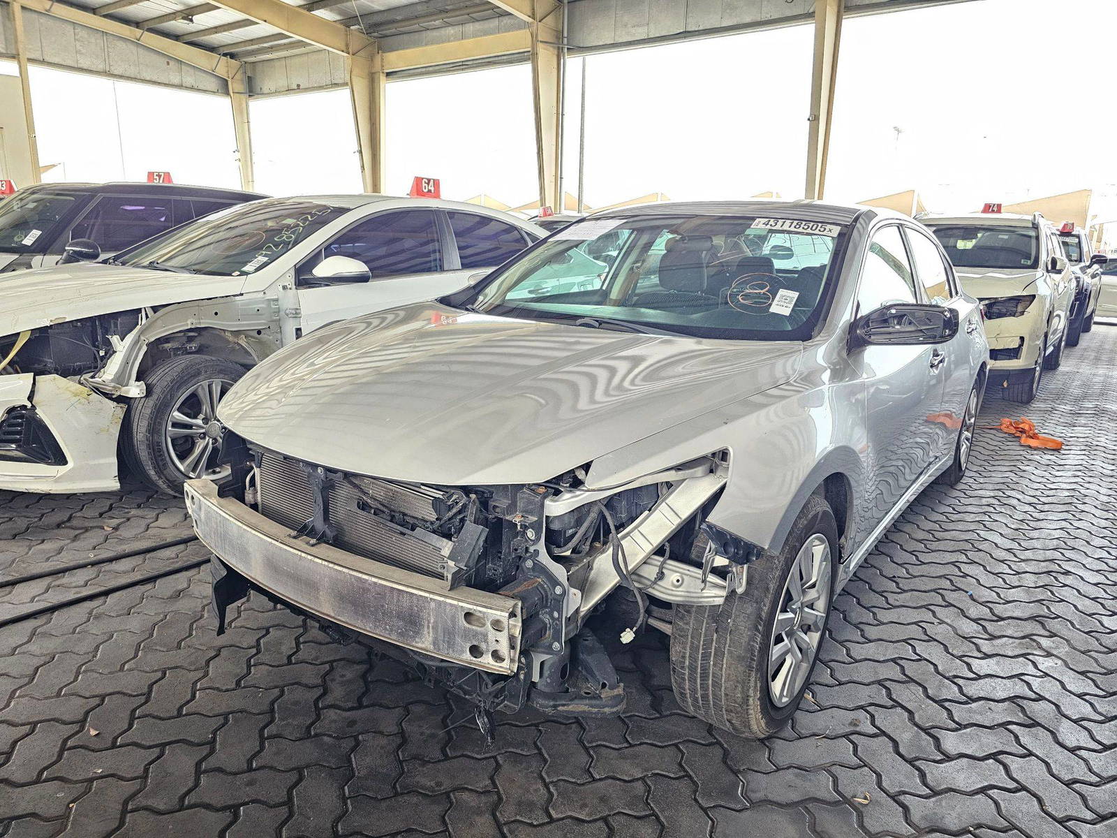 2016 NISSAN ALTIMA — 189817 Miles — Lot P5GC222363 — Souq - Marhaba Auctions Used Cars - Image 5