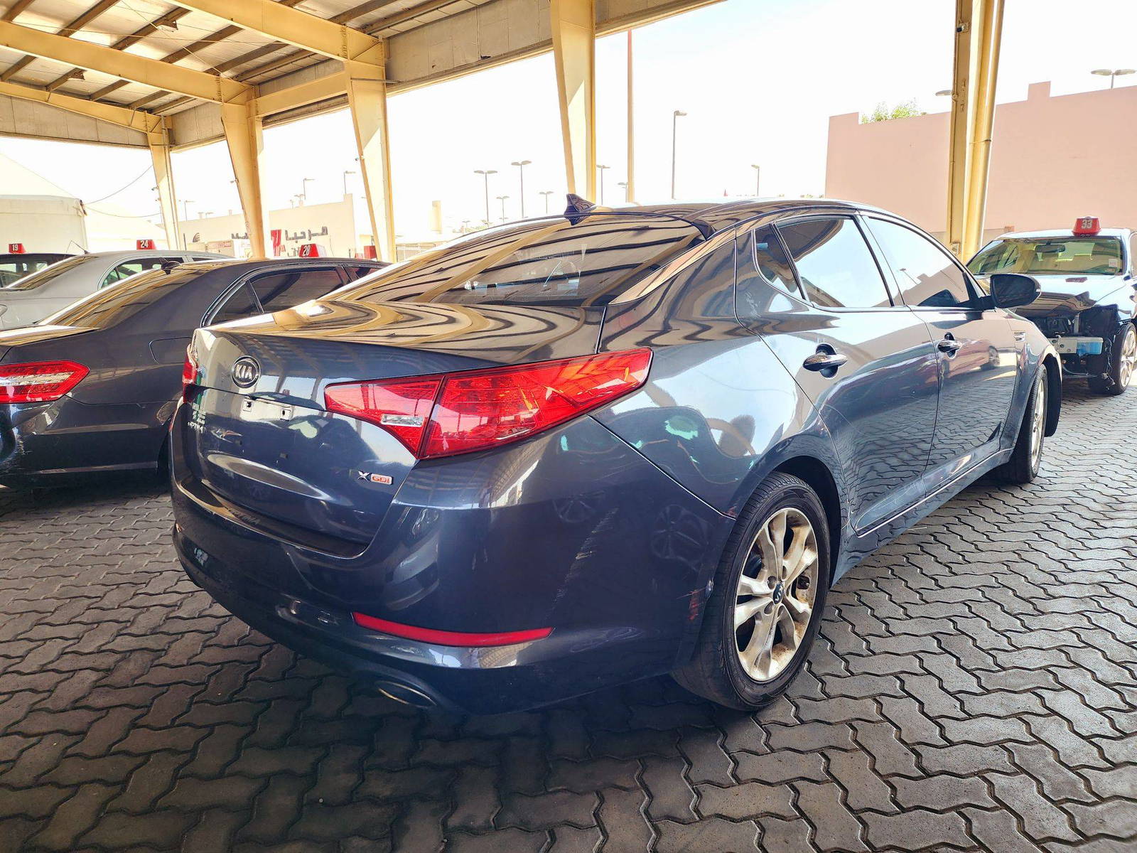 2011 KIA OPTIMA — 141705 Miles — Lot 65234354 — Souq - Marhaba Auctions Used Cars - Image 3