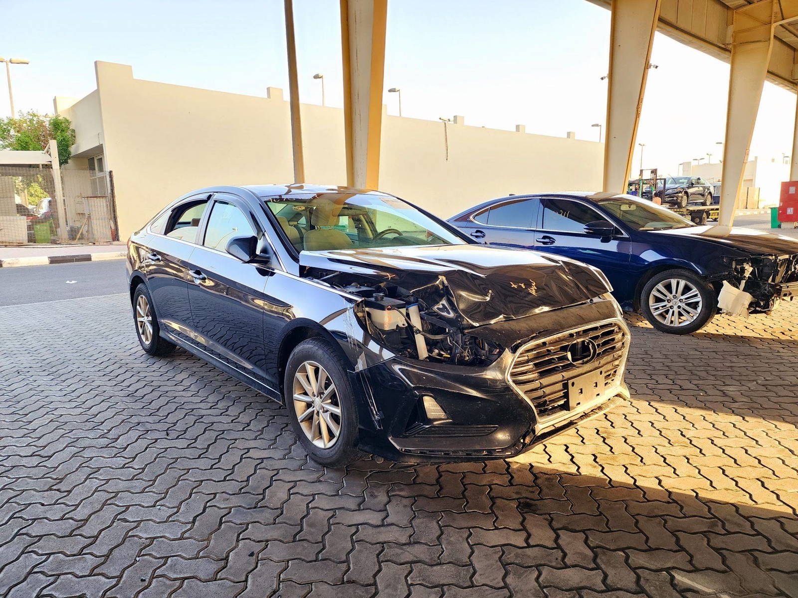 2018 HYUNDAI SONATA — 151673 Miles — Lot H649484 — Main - Marhaba Auctions Used Cars - Image 4