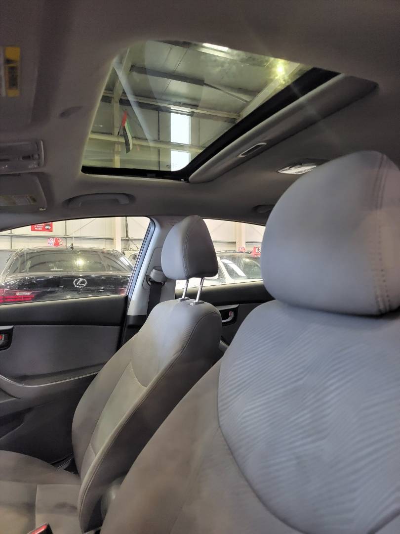 2013 HYUNDAI ELANTRA — 258292 KM — Lot 12036045 — Main - Marhaba Auctions Used Cars - Image 9