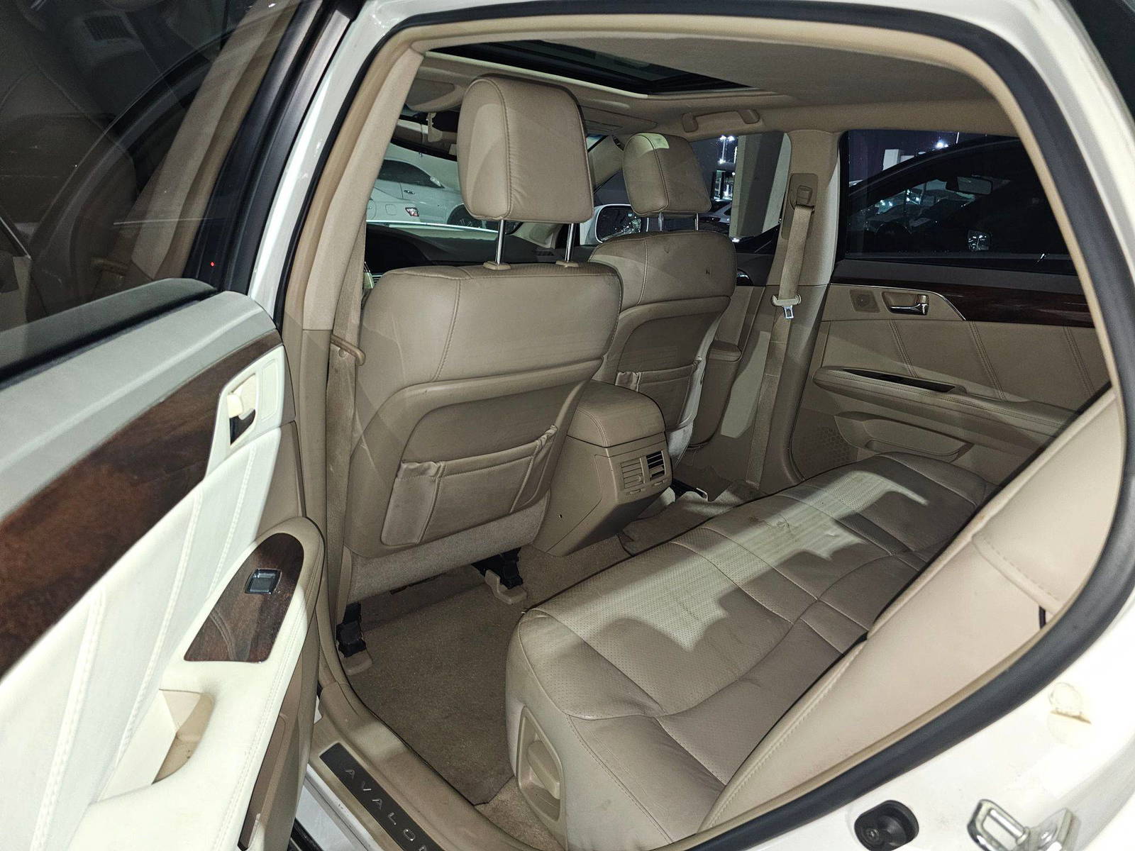 2009 TOYOTA AVALON — 155307 Miles — Lot 6B69U326044 — Souq - Marhaba Auctions Used Cars - Image 6