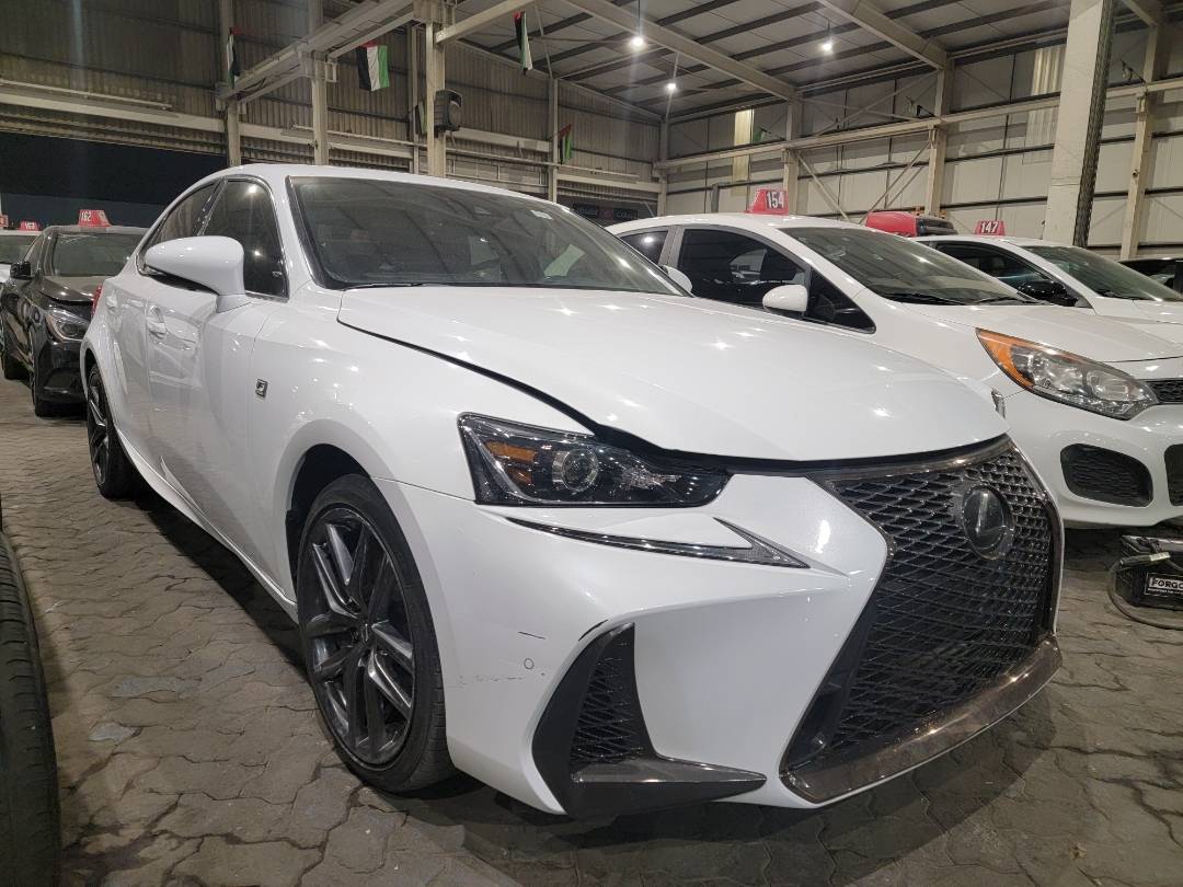2019 LEXUS IS 300 — 103671 KM — Lot 5085016 — Main - Marhaba Auctions Used Cars - Image 5