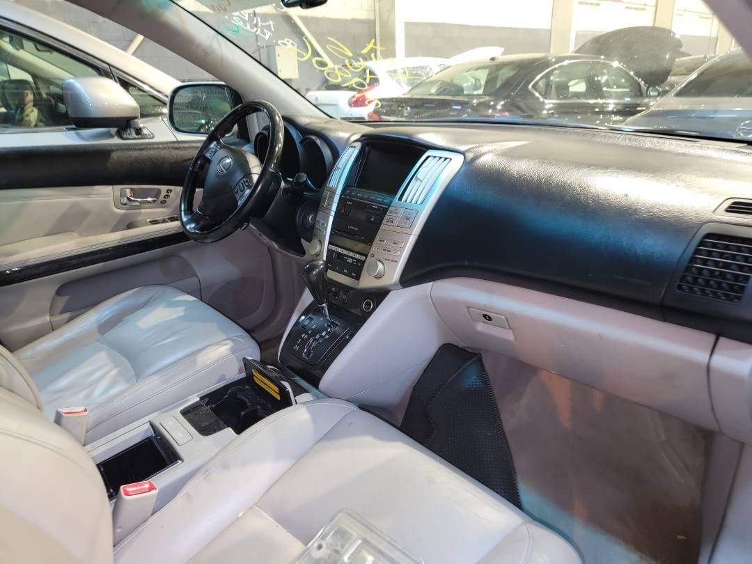 2008 LEXUS RX 350 — 186658 Miles — Lot 37440919 - Marhaba Auctions Used Cars - Image 5