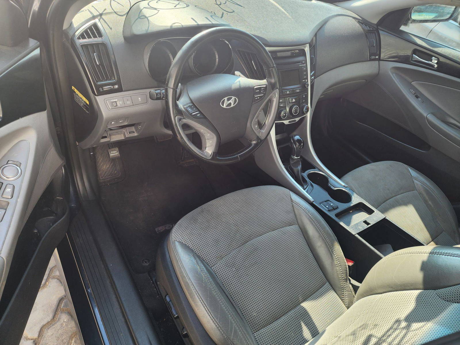 2014 HYUNDAI SONATA — 182856 Miles — Lot 37980055 - Marhaba Auctions Used Cars - Image 5