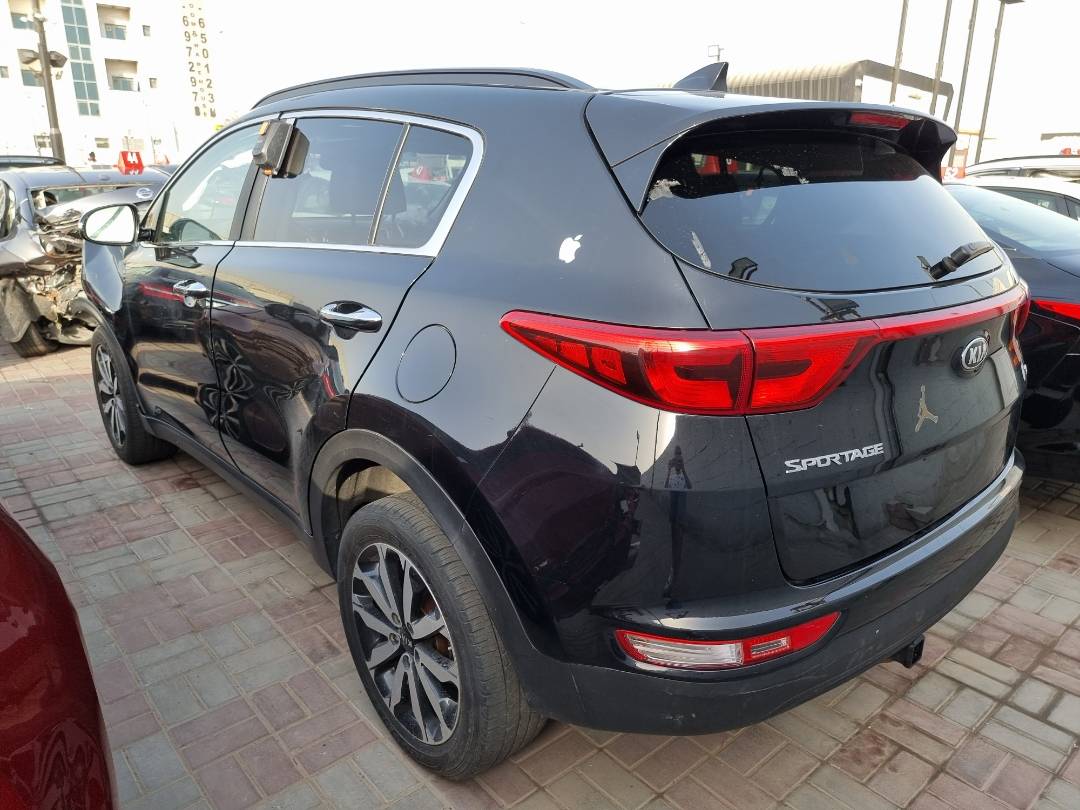 2018 KIA SPORTAGE — 108866 Miles — Lot 98219 — Ind. 12 - Marhaba Auctions Used Cars - Image 4