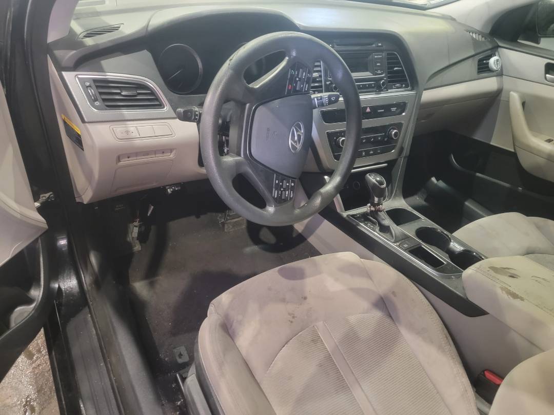 2015 HYUNDAI SONATA — 95062 Miles — Lot 236708 — Main - Marhaba Auctions Used Cars - Image 9