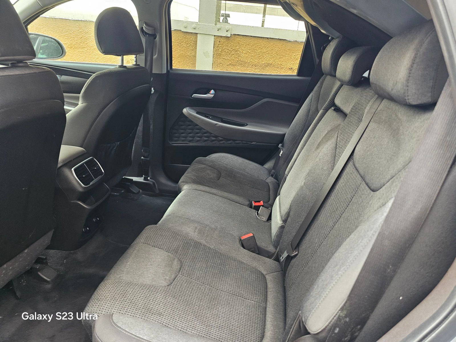 HYUNDAI SANTA FE 2019 - Marhaba Auction Used Cars - Image 9