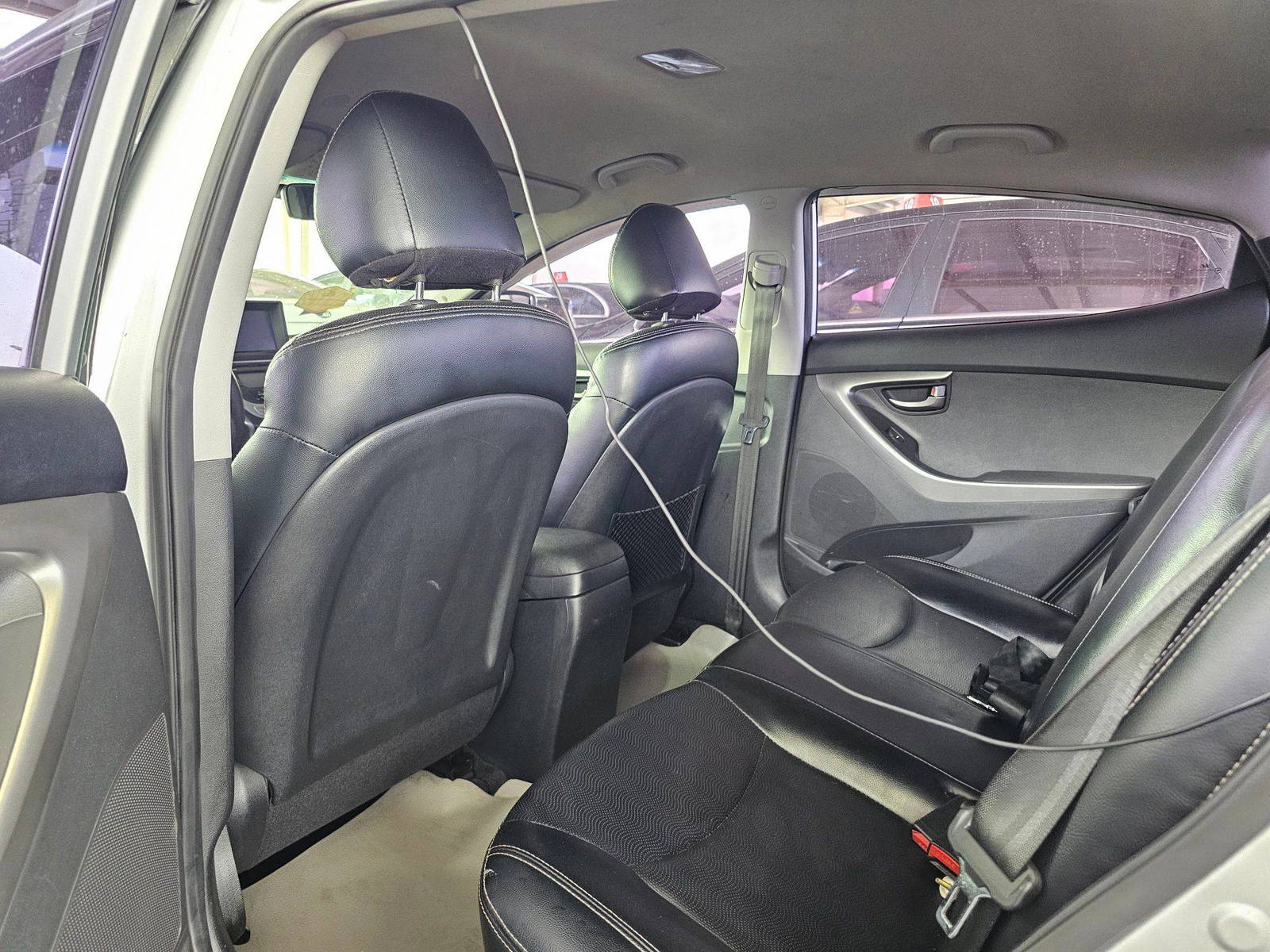 2012 HYUNDAI AVANTE — 90493 KM — Lot 413576 — Souq - Marhaba Auctions Used Cars - Image 6