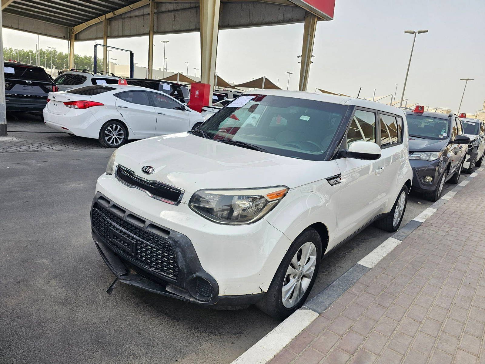2015 KIA SOUL — 190329 Miles — Lot F7207927 — Souq - Marhaba Auctions Used Cars - Image 4