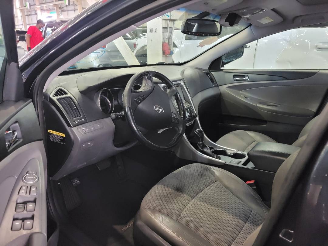 2013 HYUNDAI SONATA — 208200 Miles — Lot 40627998 — Main - Marhaba Auctions Used Cars - Image 9