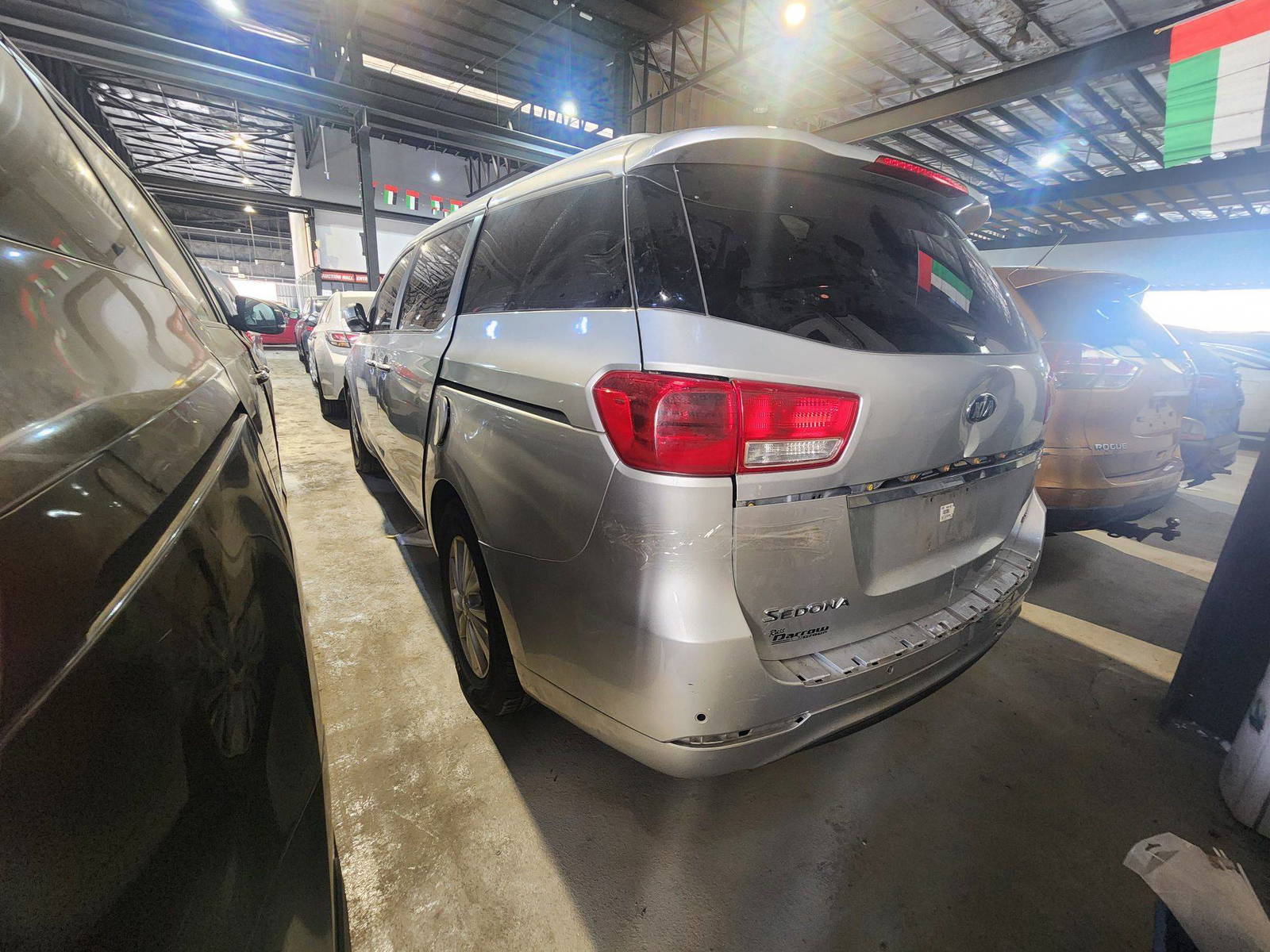 KIA SEDONA 2017 - Marhaba Auction Used Cars - Image 6