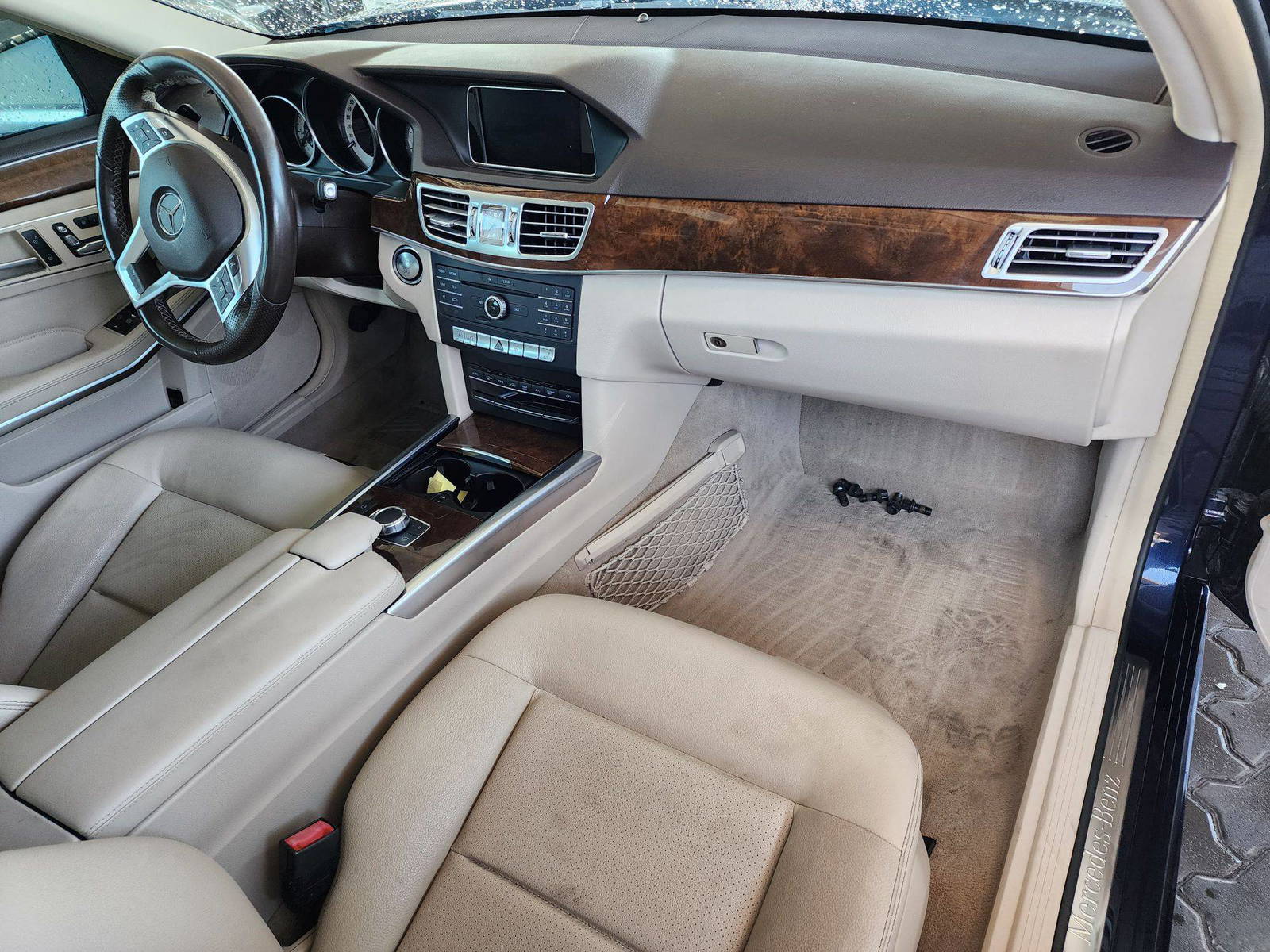 2016 MERCEDES BENZ E 350 — 68303 Miles — Lot 65120210 - Marhaba Auctions Used Cars - Image 5
