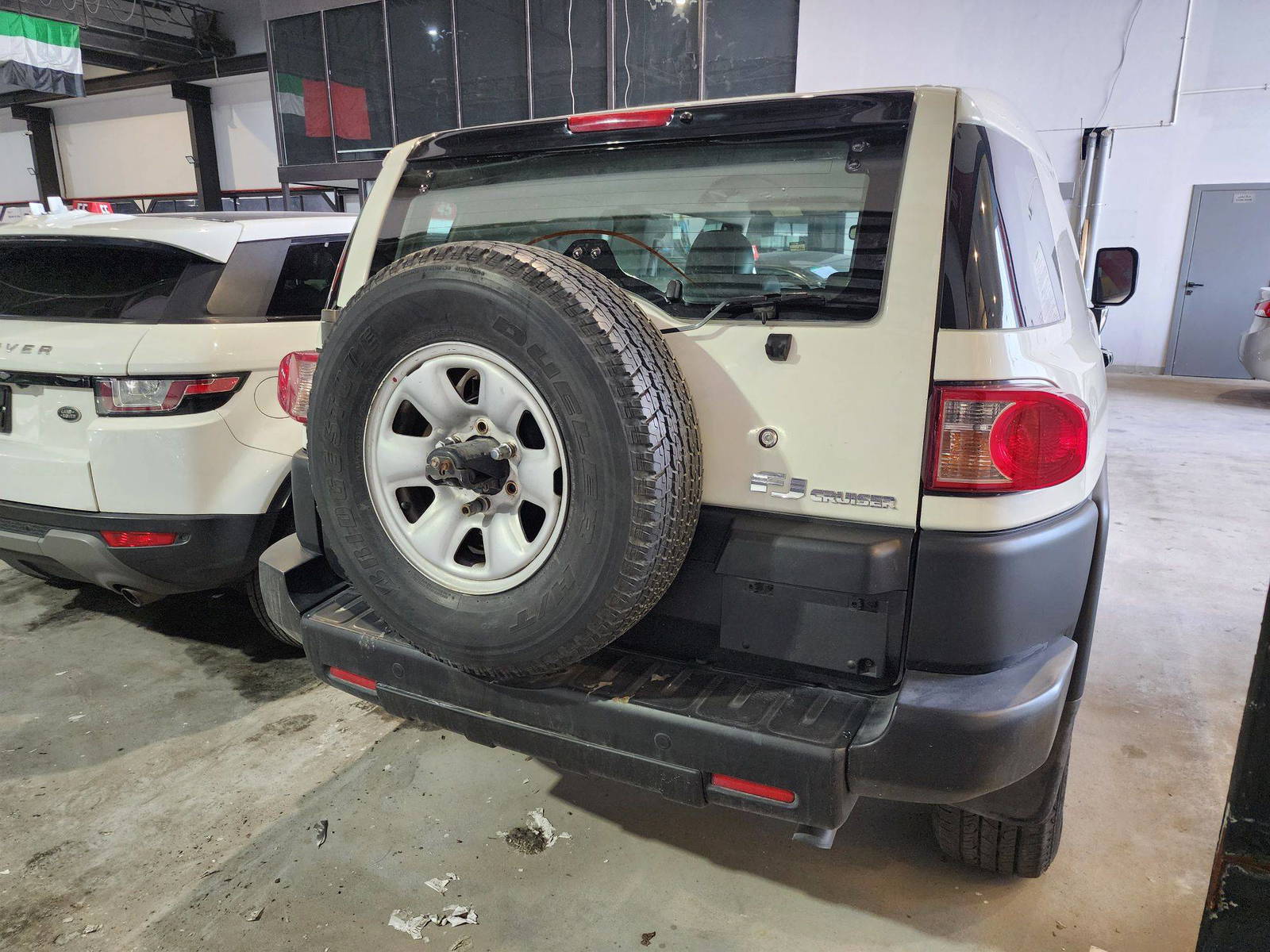2009 TOYOTA FJ CRUISER — 517389 KM — Lot 39K063077 — Main - Marhaba Auctions Used Cars - Image 7