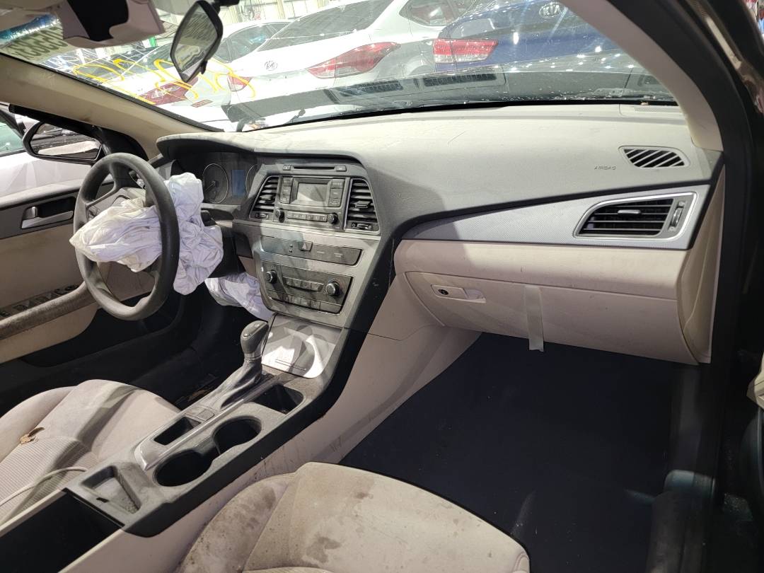 2015 HYUNDAI SONATA — 176166 Miles — Lot 108089 - Marhaba Auctions Used Cars - Image 8
