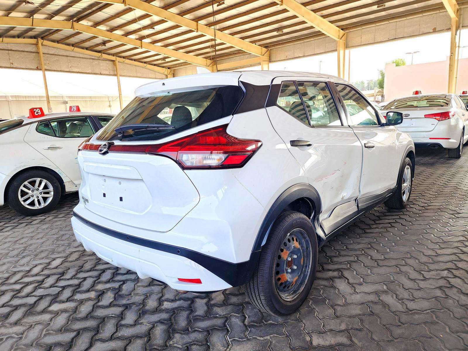 2021 NISSAN KICKS — 72518 Miles — Lot 39582106 — Souq - Marhaba Auctions Used Cars - Image 3
