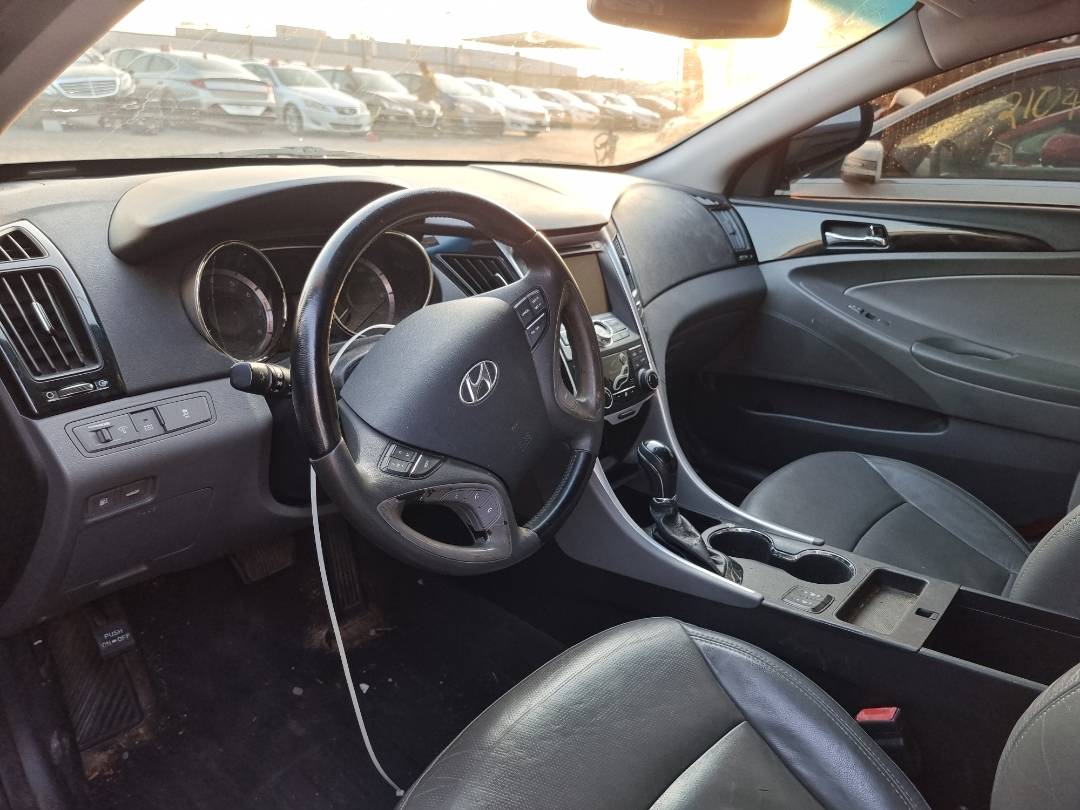 2013 HYUNDAI SONATA — 157215 Miles — Lot 630747 — Ind. 12 - Marhaba Auctions Used Cars - Image 7