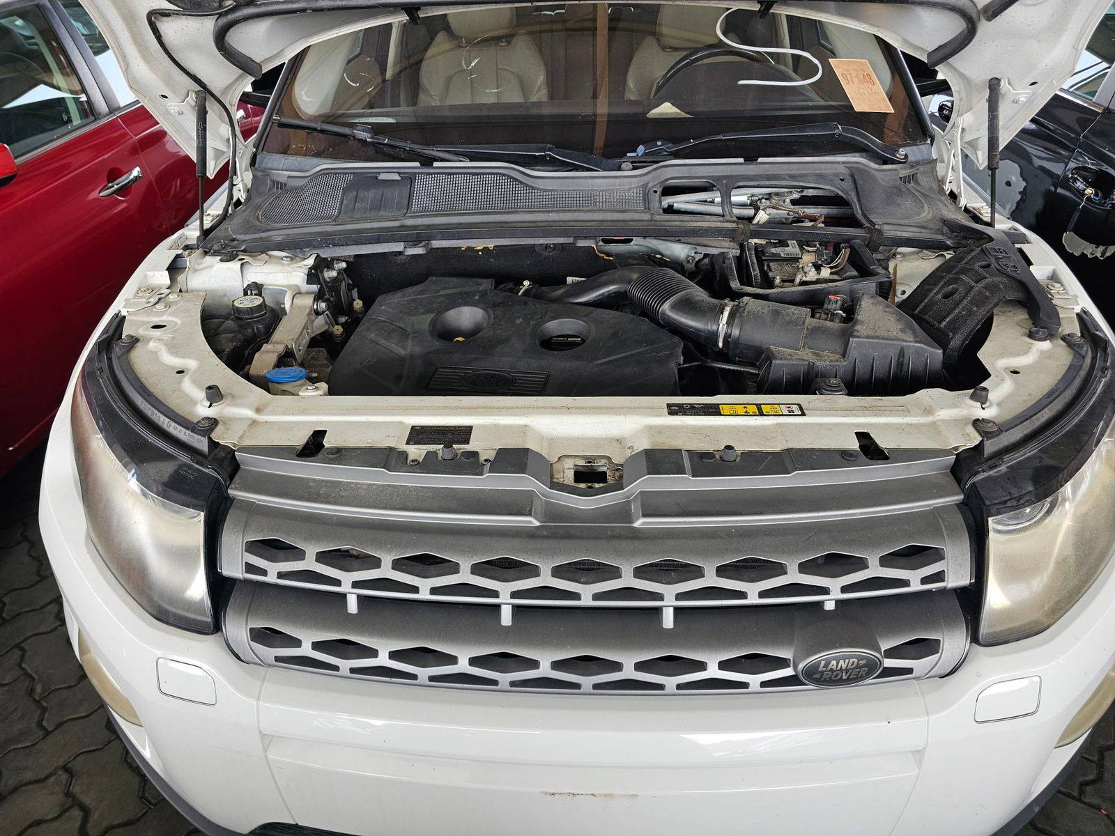 2015 LAND ROVER RANGE ROVER EVOQUE — 101893 Miles — Lot 3455494 — Souq - Marhaba Auctions Used Cars - Image 11