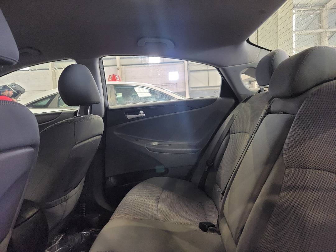 2014 HYUNDAI SONATA — 188647 Miles — Lot 45736704 — Main - Marhaba Auctions Used Cars - Image 8