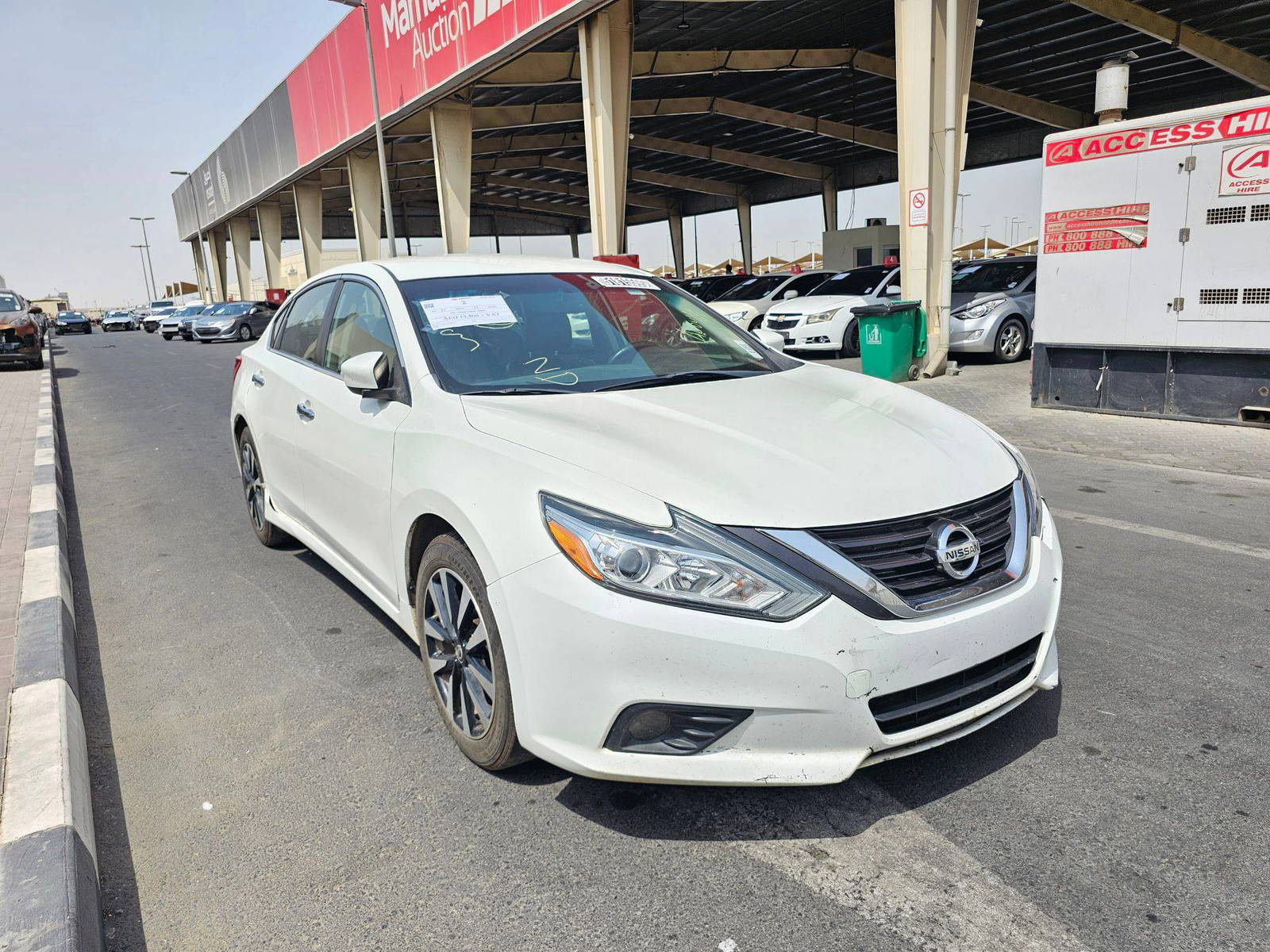 2018 NISSAN ALTIMA — 175495 Miles — Lot P4JC189945 — Souq - Marhaba Auctions Used Cars - Image 5