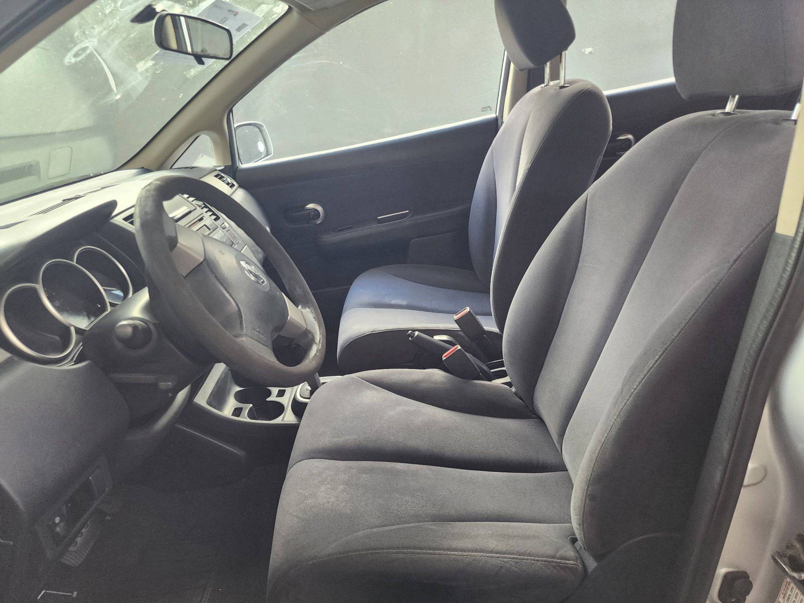 2007 NISSAN VERSA — 143499 Miles — Lot 66515014 — Main - Marhaba Auctions Used Cars - Image 9