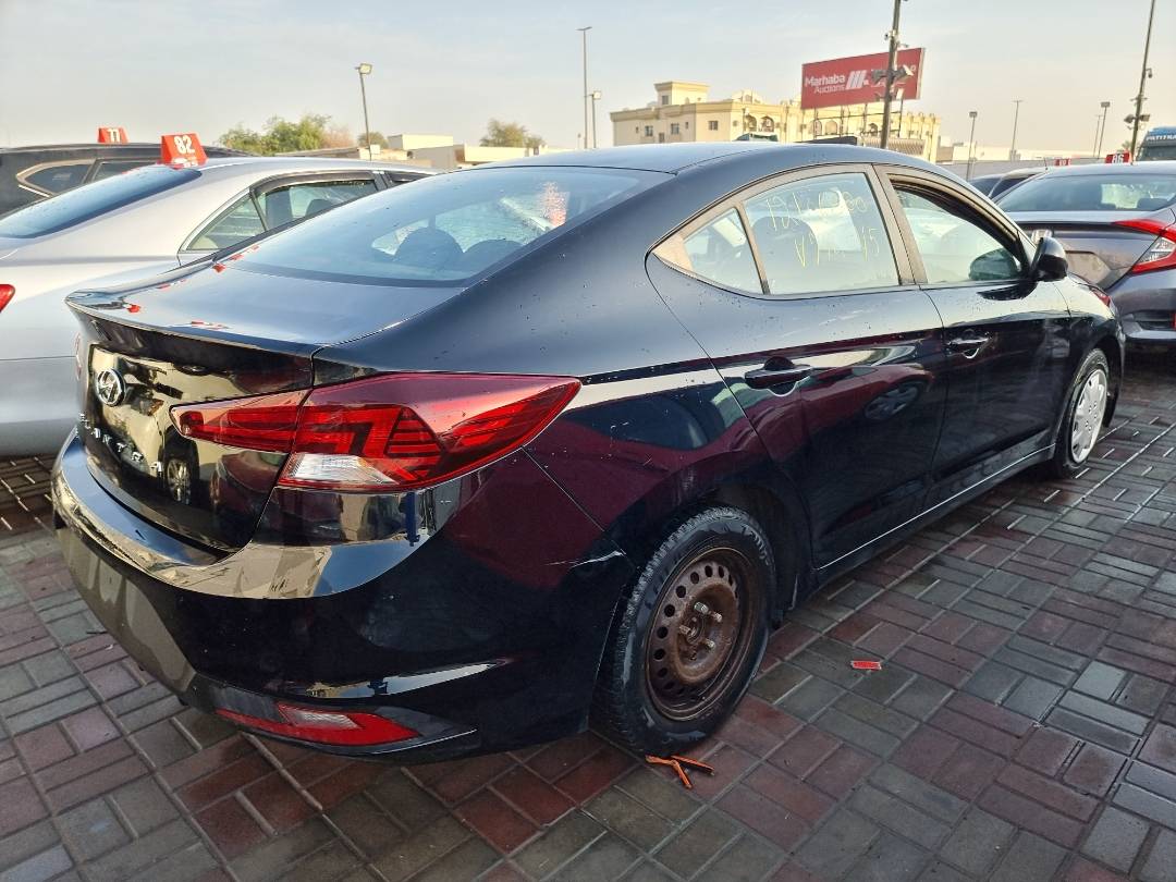 2019 HYUNDAI ELANTRA — 144424 KM — Lot 215487 — Main - Marhaba Auctions Used Cars - Image 5
