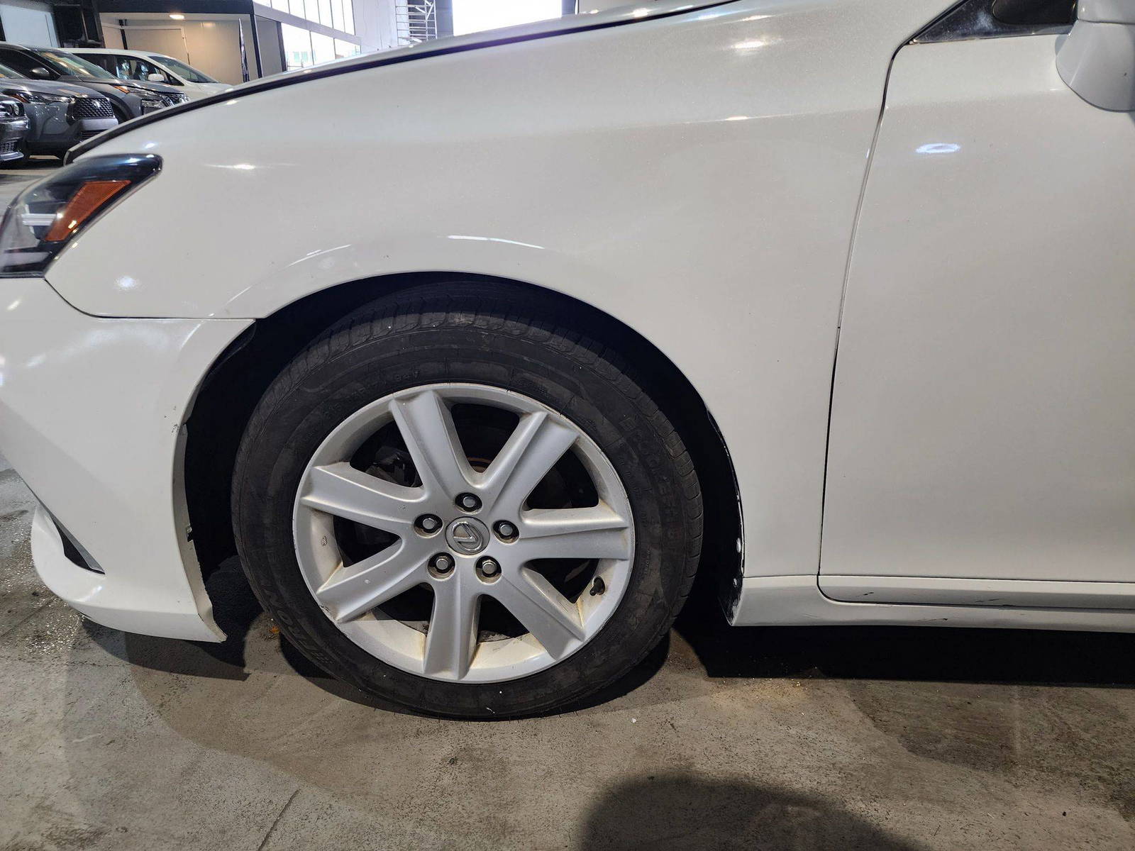 2008 LEXUS ES 350 — 526205 KM — Lot 82235118 — Al Quoz - Marhaba Auctions Used Cars - Image 13