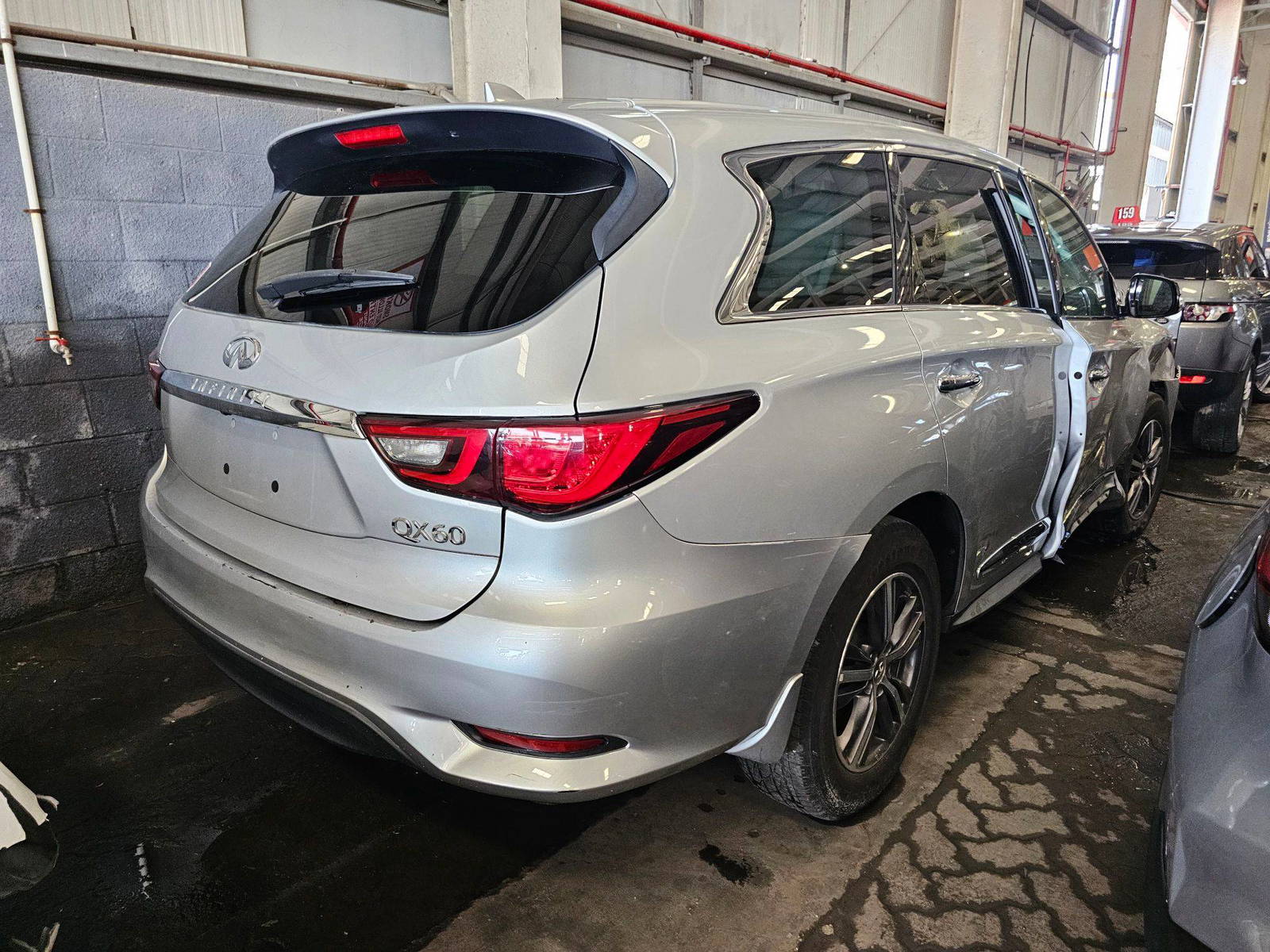 2019 INFINITI QX60 — 128042 Miles — Lot 90345705 — Main - Marhaba Auctions Used Cars - Image 4
