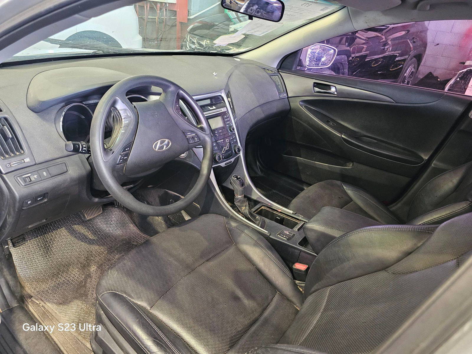 HYUNDAI SONATA 2013 - Marhaba Auction Used Cars - Image 8