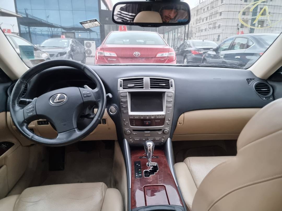 2007 LEXUS IS-350 — 232053 Miles — Lot 2008374 — Ind. 12 - Marhaba Auctions Used Cars - Image 7
