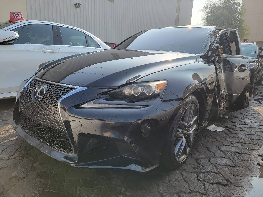 2014 LEXUS IS 250 — 107754 Miles — Lot E5008080 — Main - Marhaba Auctions Used Cars - Image 4