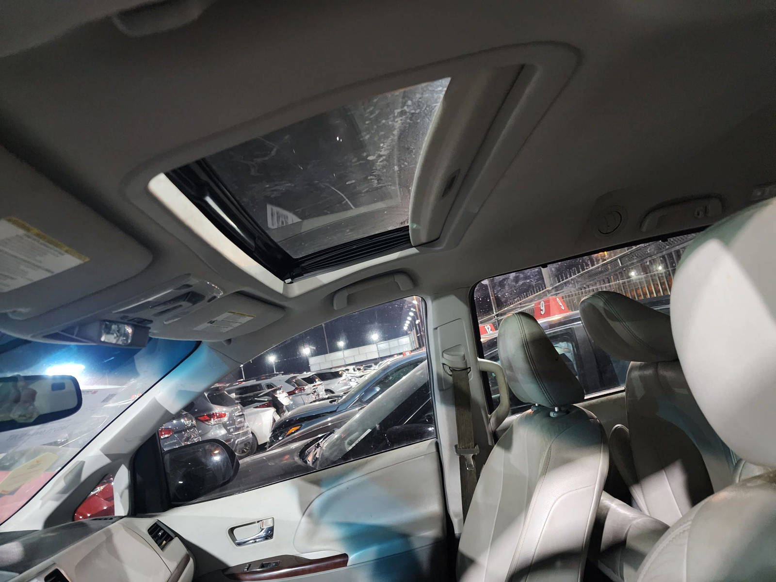 TOYOTA SIENNA 2014 - Marhaba Auction Used Cars - Image 9