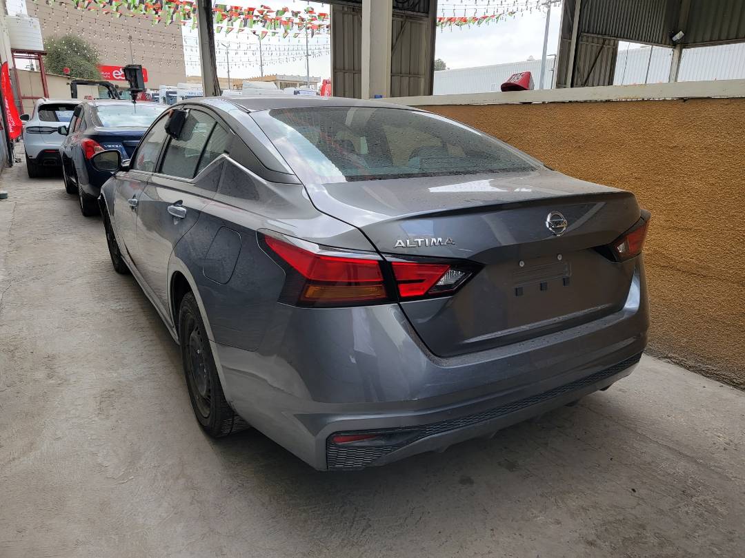 2022 NISSAN ALTIMA — 89267 Miles — Lot 346180 — Main - Marhaba Auctions Used Cars - Image 3