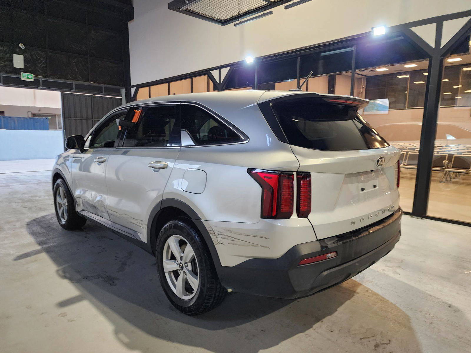 2021 KIA SORENTO — 119284 Miles — Lot 47164794 — Al Quoz - Marhaba Auctions Used Cars - Image 5