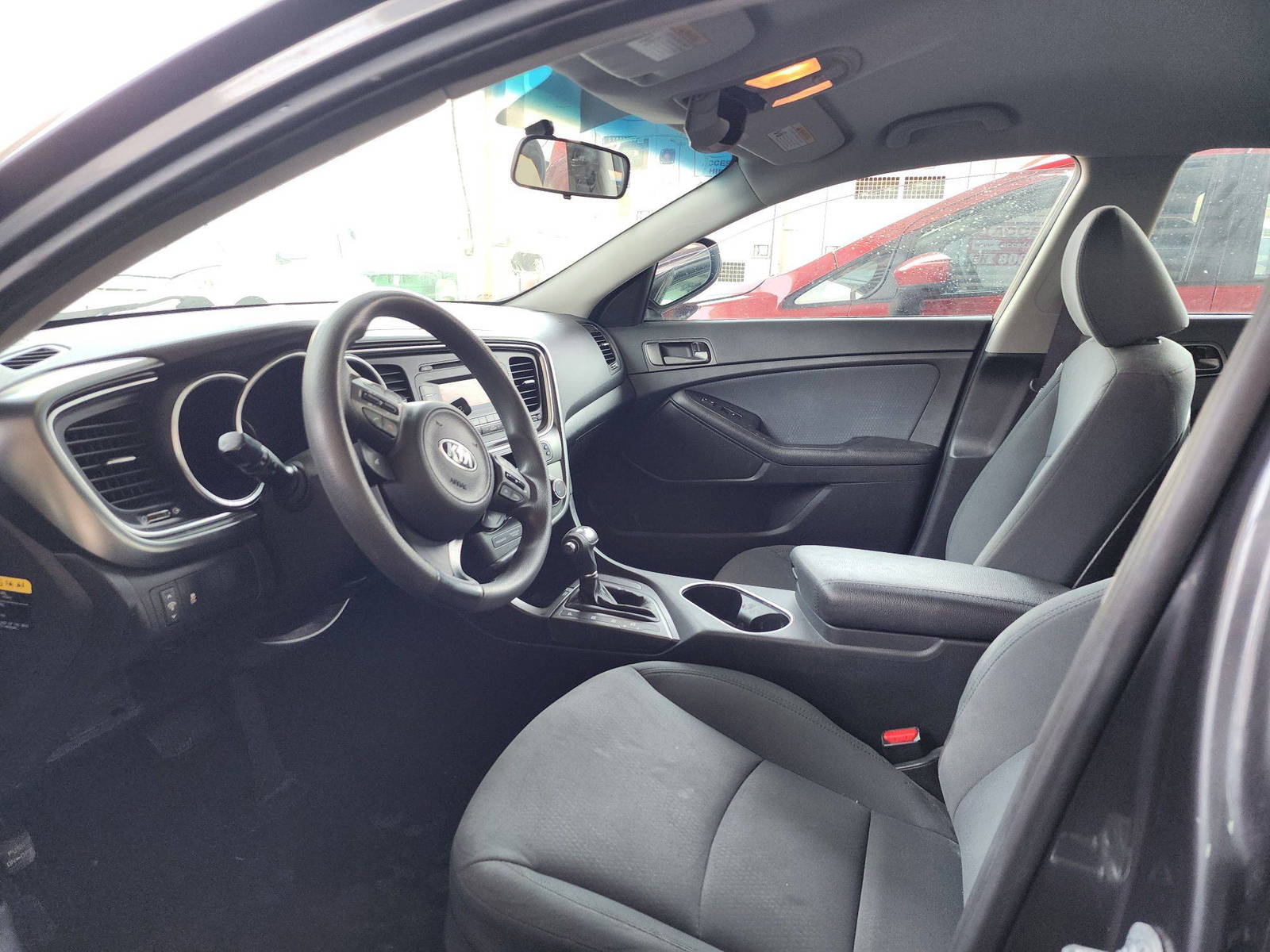 2015 KIA OPTIMA — 128456 Miles — Lot 21152 — Souq - Marhaba Auctions Used Cars - Image 8
